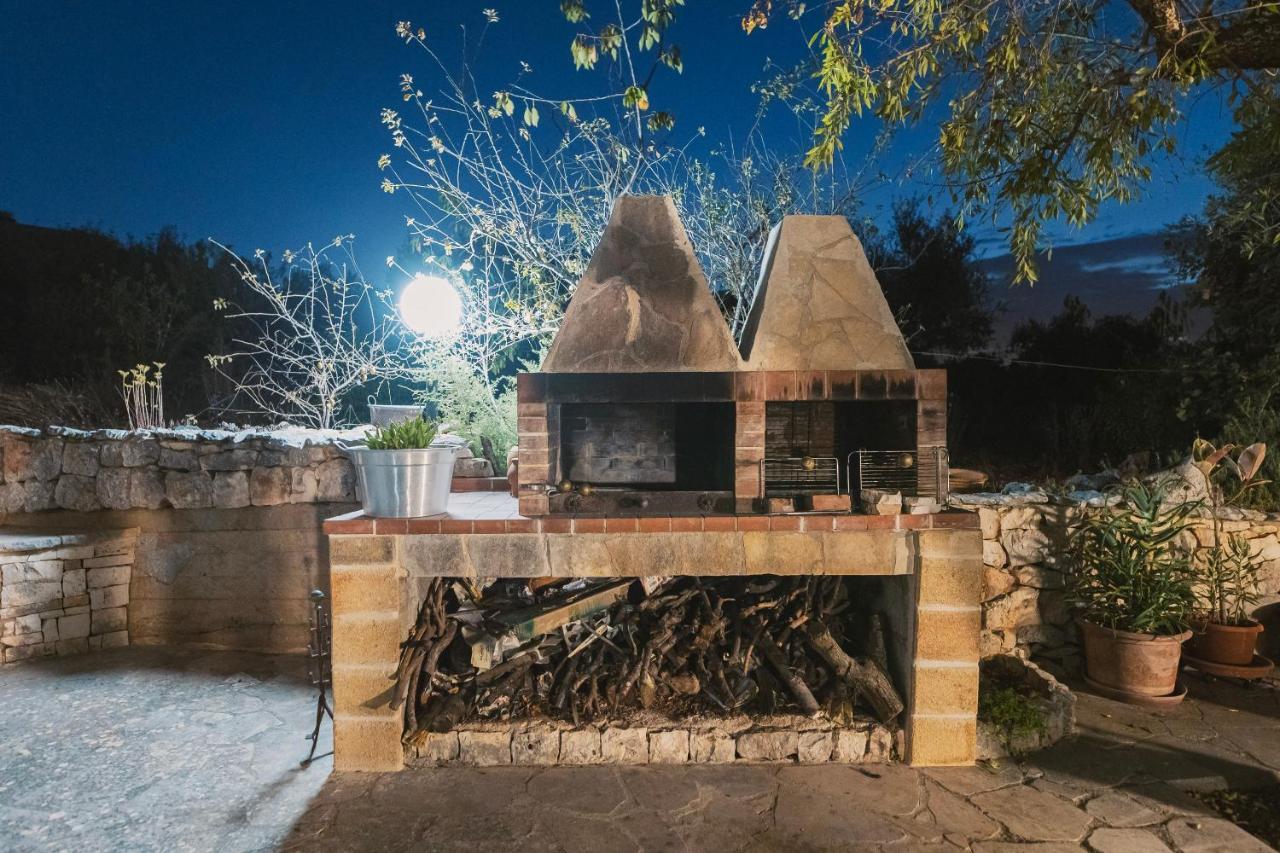 Trulli Country House Carla'S Secret Castellana Grotte Exteriör bild