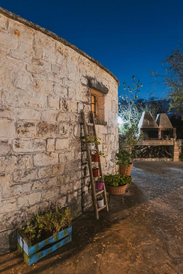 Trulli Country House Carla'S Secret Castellana Grotte Exteriör bild